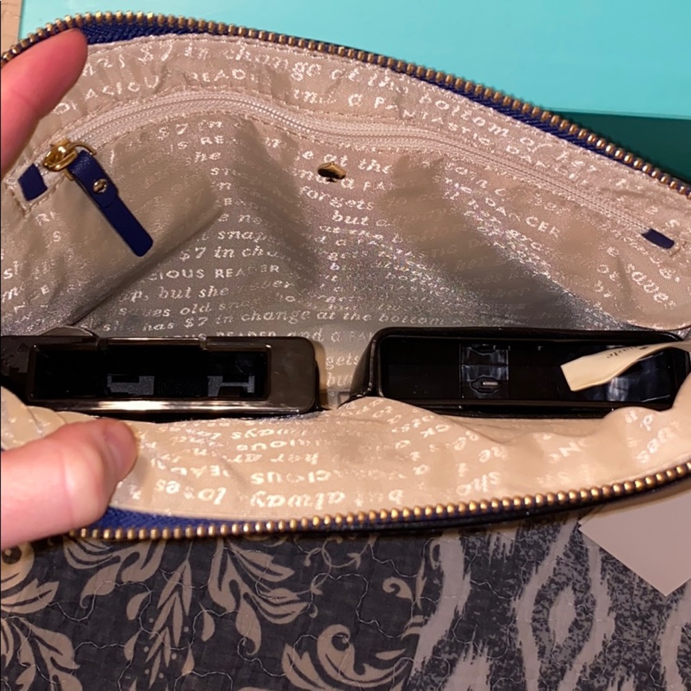 Kate Spade NAVY Evercharge purse or wristlet - Picture 4 of 8